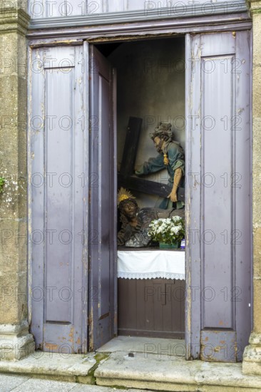 Chapel of Passos, station of the cross, Christ falls for the second time, Guimaraes, northern