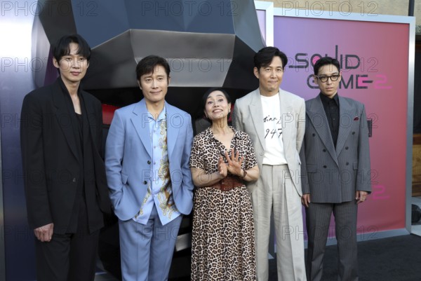 Park Sung Hoon, Lee Byung-hun, Kang Ae-shim, Lee Jung-jae and Choi Seung-hyun at Netflix's 'Squid