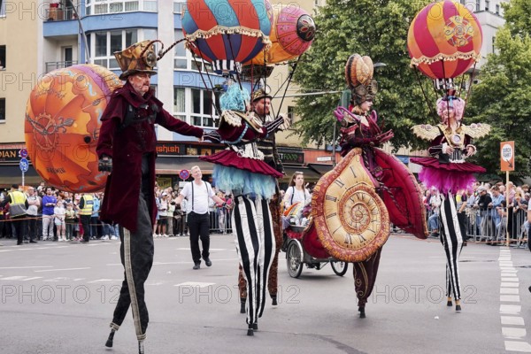 Carnival of Cultures, parade from Frankfurter Allee / corner of Proskauer Straße to Karl-Marx-Allee