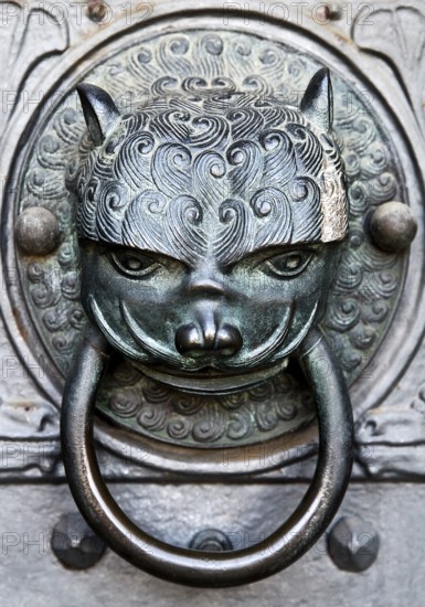 Close-up, door knocker with animal head at the Church of the Redeemer, Bad Homburg vor der Höhe,