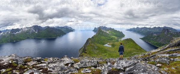 Panorama, view of fjords Øyfjorden and Mefjorden, mountains on the headland of Fjordgård, view from