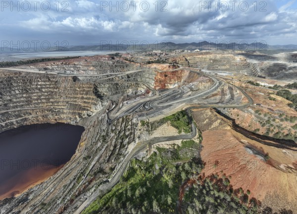 Aerial view of Corta Atalaya open pit mine, copper mine, Rio Tinto, Minas de Rio Tinto, Andalusia,