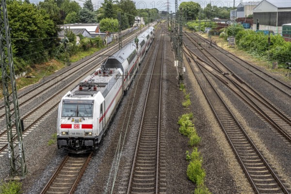 IC train, double-decker, Intercity, on the line between Bochum and Dortmund, at Dortmund-Marten,