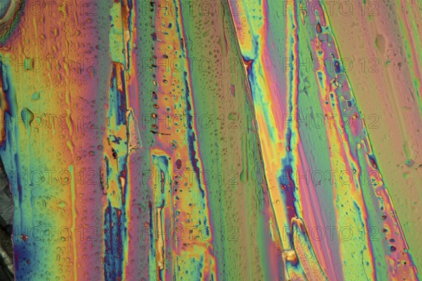 Praseodymium is an element that belongs to the rare earths. The crystals have crystallised out of
