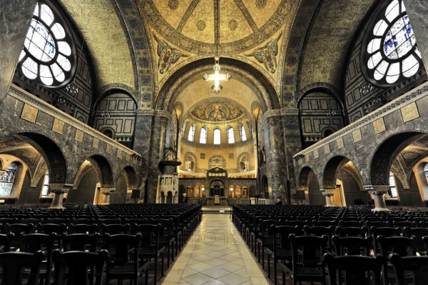 Church of the Redeemer, start of construction 1903, Bad Homburg v. d. Höhe, Hesse, Germany, Large