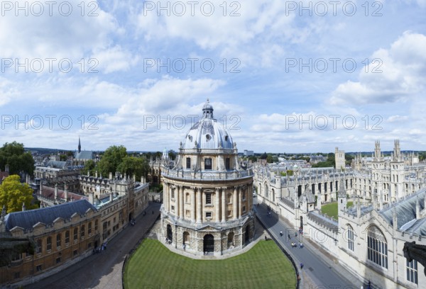 Elevated view of Radcliffe Camera, Bodleian Library, Oxford University, Oxford, Oxfordshire,