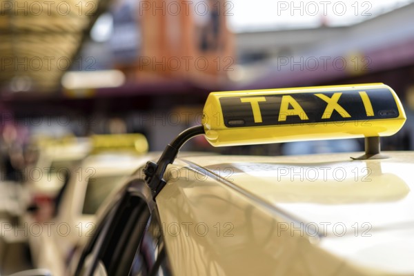 Taxi