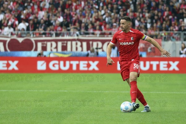 Christian Günter (SC Freiburg) at the match of the 1st FBL: 24-25: 1st FBL: 24-25: 7th Sptg. SC