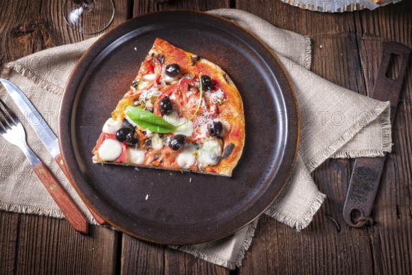 Wild garlic - margarita pizza