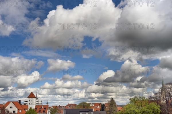 Cumulus, cumulus, cluster clouds or cumulus clouds, over the Waisentor in Kempten, Allgäu, Swabia,