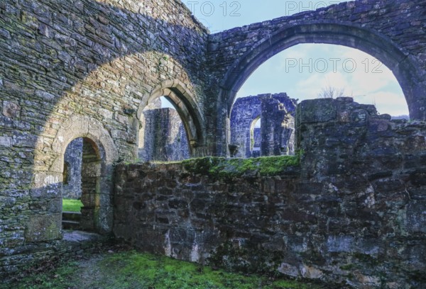 Ruins of the Gothic-style Pont-Christ chapel on the banks of the Elorn, La Roche-Maurice, Finistere