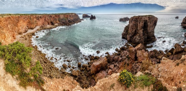 Rocky coastline in the Costa Vicentina natural park at the Atlantic Ocean at the Algarve, Portugal,