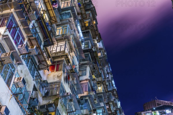 Hong Kong apartment high-rise apartment (Quarry Bay). Shooting Location: Hong Kong Special