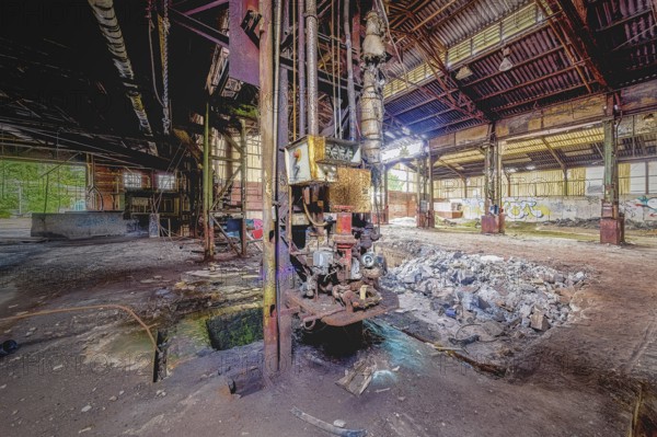 Dilapidated industrial hall with abandoned machinery, Metallwerke Bender, Lost Place, Linn,