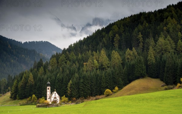 The small and beautiful church of Saint John, Ranui, Chiesetta di san giovanni in Ranui Runes South