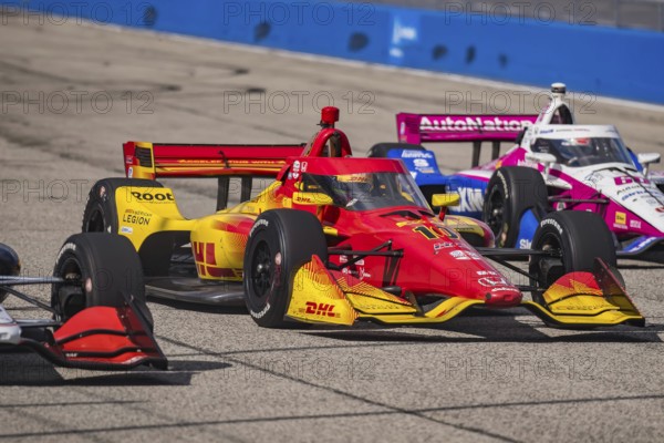 NTT INDYCAR SERIES driver, ALEX PALOU (10) (ESP) of Barcelona, Spain races through the turns during