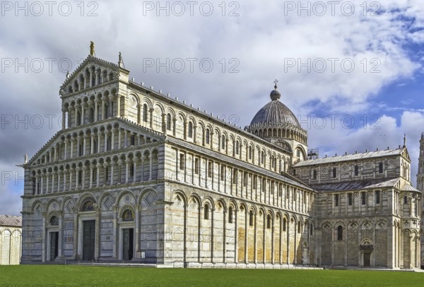 Medieval cathedral of the Archdiocese of Pisa, entitled to Santa Maria Assunta. Its construction