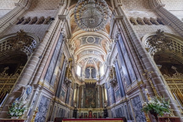 Capela do Santo Cristo, catedral de Évora, Basílica Sé Catedral de Nossa Senhora da Assunção,