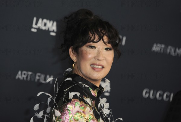 Sandra Oh at the LACMA Art+Film Gala Presented By Gucci held at the Los Angeles County Museum of