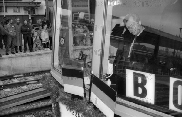 Germany, Potsdam, 01.04.1992, Reopening of the Berlin Potsdam S-Bahn line, Eberhard Diepgen, Mayor