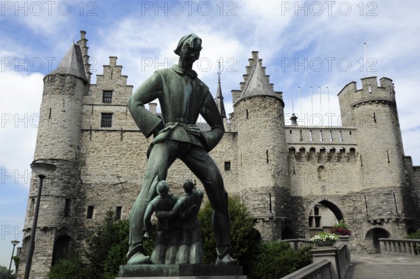Long Wapper monument in front of the museum, Het Steen Castle, Antwerp, Anvers, Flanders, Belgium,