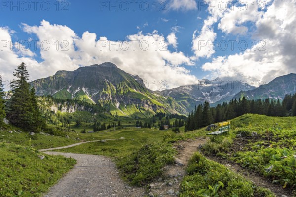 Fantastic hike in the beautiful Lechquellen Mountains - Warth-Schröcken - Bregenzerwald in