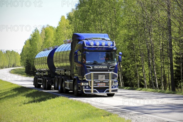 TENHOLA, FINLAND, JUNE 4, 2017: Dark blue Scania R580 tank truck with bull bar of Tomppa Tuomisto