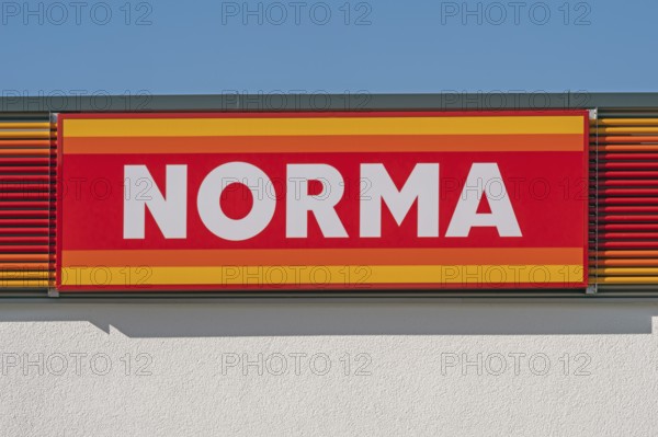 Logo and lettering, NORMA supermarket, Norma Lebensmittelfilialbetrieb Stiftung & Co. KG, Kempten,