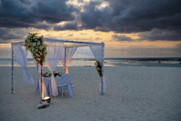 Pavilion, for wedding, sunset, Flic en Flac Beach, beach, west coast, Indian Ocean, island,