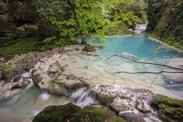 Nacedero del rio Urederra, parque natural de Urbasa-Andia, comunidad foral de Navarra, Spain,