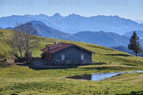 Huberalm in front of Wilder Kaiser, Farrenpoint, Mangfall mountains, Bavarian Prealps, Upper