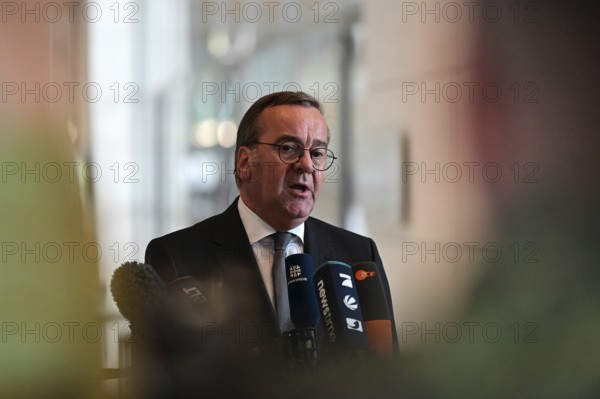 Defence Minister Boris Pistorius (SPD) informs media representatives about the increase in the