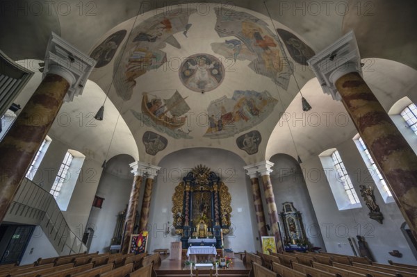 Chancel of St Vitus Church, rotunda in neo-Romanesque style built in 1891, Burglengenfeld, Upper