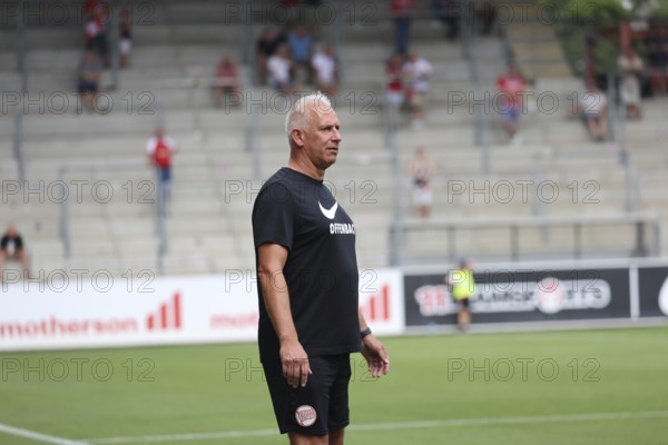 Coach Christian Neidhart (Kickers Offenbach) at the match of the Football-RL SW 24-25: 1st Sptg: SC