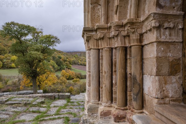 Romanic Church of Santa María La Real, Las Henestrosas de las Quintanillas, municipality of