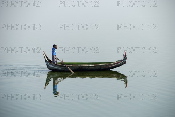 Rowboat on Lake Taungthaman, Amarapura, Myanmar, Asia