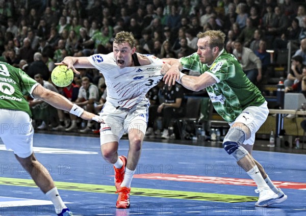 Handball, Daikin HBL, Fuechse Berlin - HSV Hamburg f.l. Moritz Sauter (HSV Hamburg), Max Darj