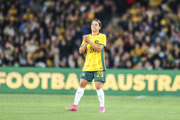 MELBOURNE, AUSTRALIA, JULY 14 : Sam Kerr of Australia thanks the crowd after being substituted as