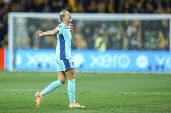 MELBOURNE, AUSTRALIA, JULY 31: Alanna KENNEDY of Australia celebrates beating Canada at the FIFA