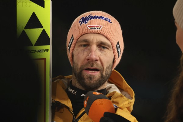 Pius Paschke (SC Kiefersfelden) during the interview after the qualification for the opening ski