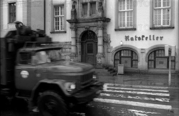 Germany, Eberswalde, 25.03.1992, Town hall with lorry of the Soviet Army in Eberswalde, (CIS),