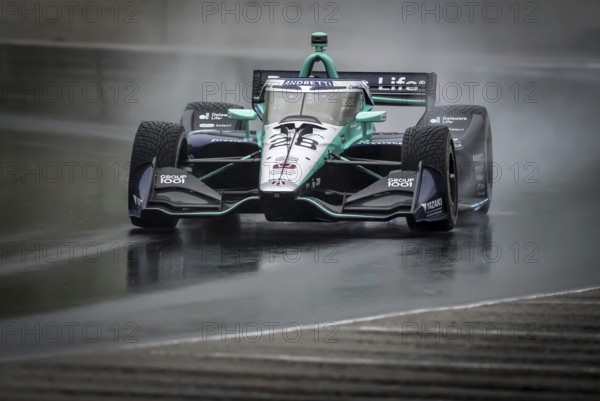 MARCUS ERICSSON (28) of Kumla, Sweden comes through turn 12 (Canada Corner) during a wet practice