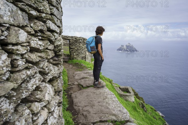 Visitors on the steep path up to the monastery, Skellig Michael island, Mainistir Fhionáin (St.