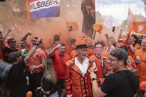 06/07/2024, Berlin, Germany, Europe, Fans of the Dutch national football team celebrate on a fan