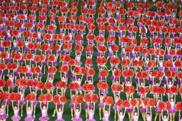 08.08.2012, Pyongyang, North Korea, Asia, Dancers and acrobats at the Arirang Festival at the