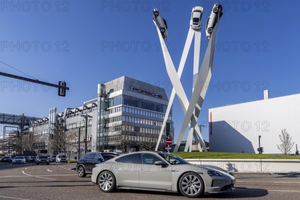Inspiration 911 artwork by Gerry Judah: three steles, each up to 24 metres high, presenting a