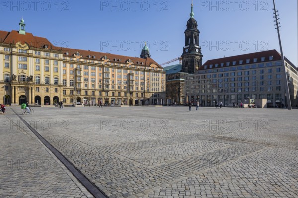 Altmarkt with the splendid post-war new buildings, which are modelled somewhat on the Dresden