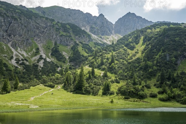 Lower Gaißalpsee, behind Rubihorn, near Oberstdorf, Oberallgäu, Allgäu Alps, Allgäu, Bavaria,