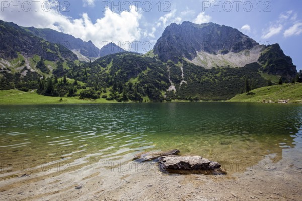 Lower Gaißalpsee, behind Rubihorn, near Oberstdorf, Oberallgäu, Allgäu Alps, Allägäu Bavaria,