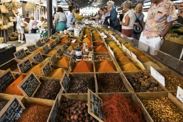 Market stall with spices, market hall, Marche Provencal, Antibes, Provence Alpes Côte d'Azur, South
